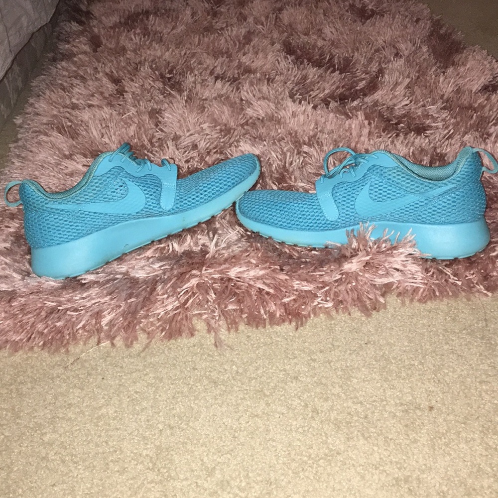 Nike shoes